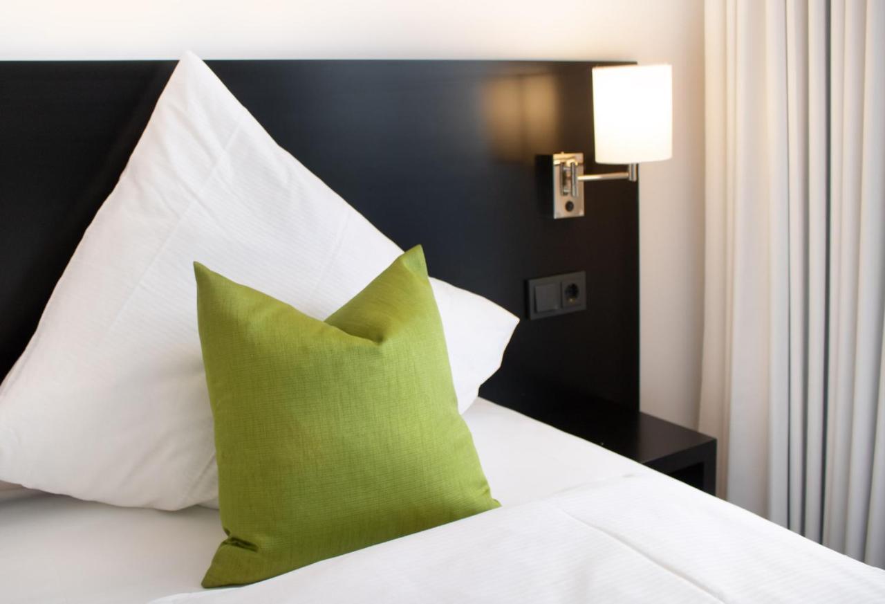 Osl Hotel By Wmm Hotels Lauchhammer Екстериор снимка